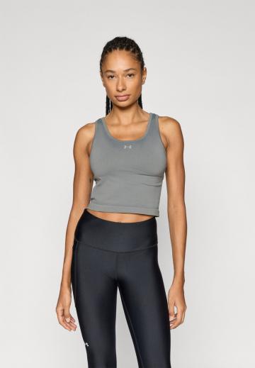 Спортивный топ