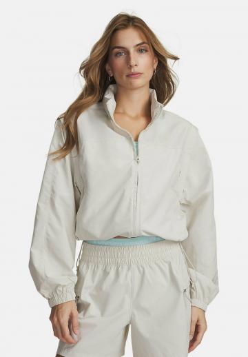 Спортивная куртка