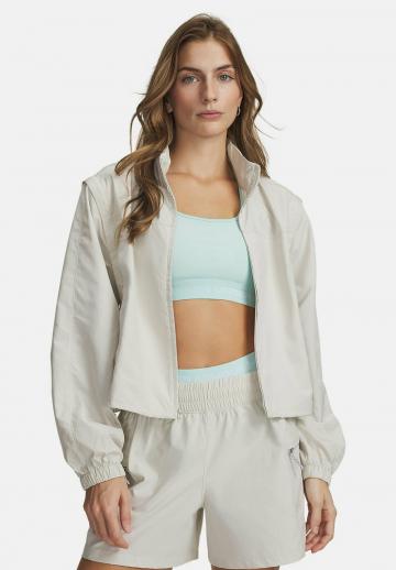 Спортивная куртка