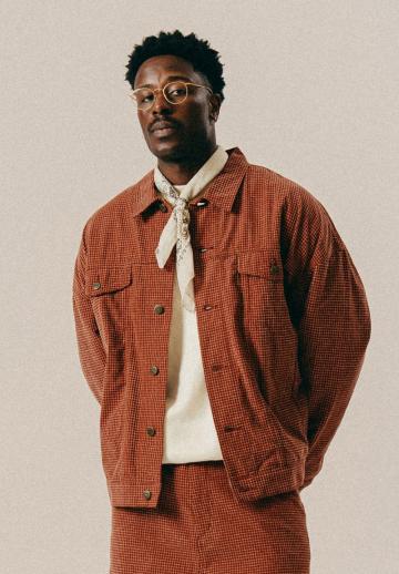 Джинсовая куртка