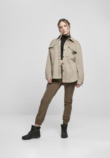 Куртка с накладнымит карманами