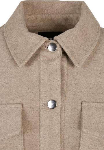 Куртка с накладнымит карманами