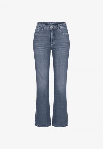 Клешеные брюки