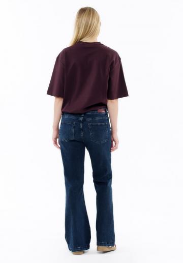 Клешеные брюки