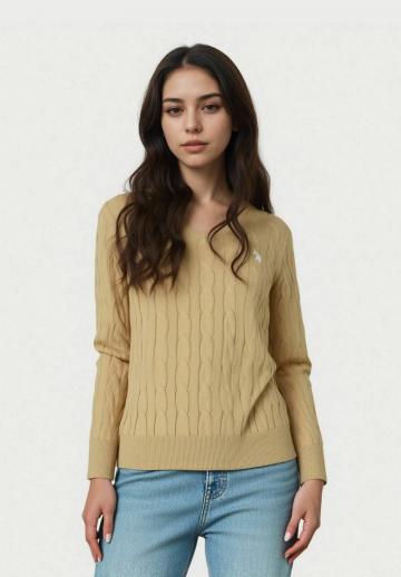 Пуловер с вырезом V