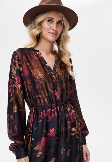 Летнее платье