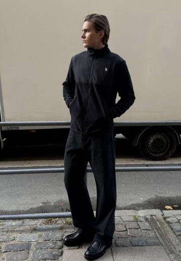 Флисовая куртка