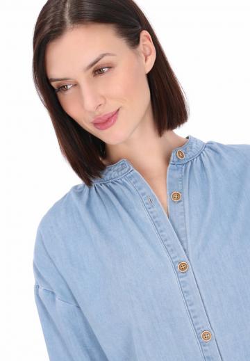 Джинсовая блузка