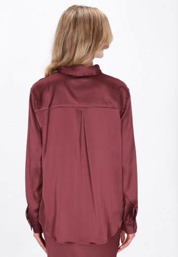 Атласная блузка