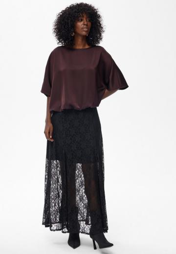 Атласная блузка