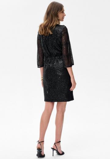 Короткое платье