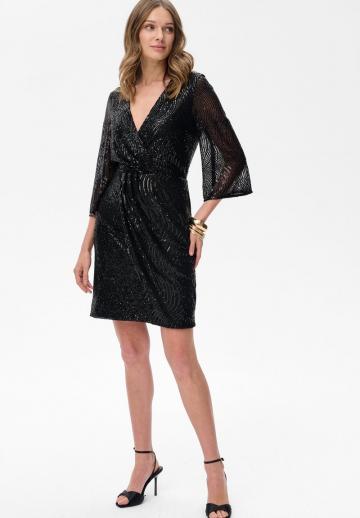 Короткое платье