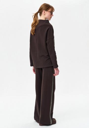 Спортивные штаны