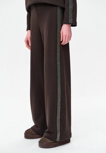 Спортивные штаны