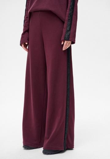 Спортивные штаны