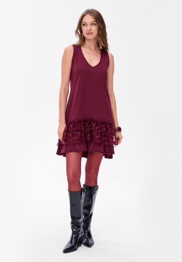 Короткое платье