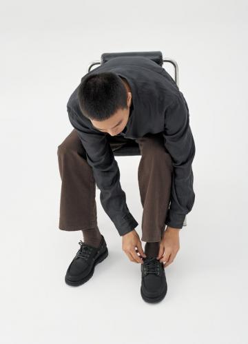 Ботинки на шнуровке