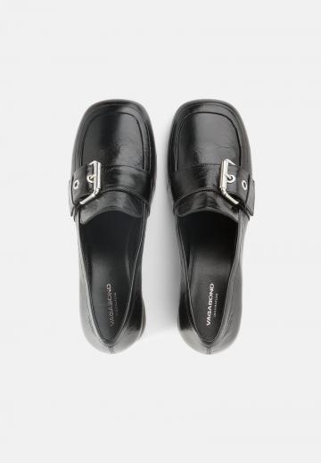 Туфли с высоким носом