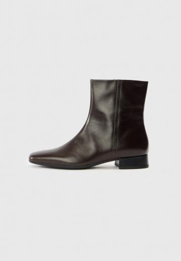 Полусапожки