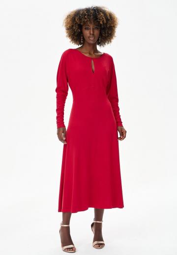 Вязаное платье