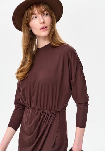 Платье футляр