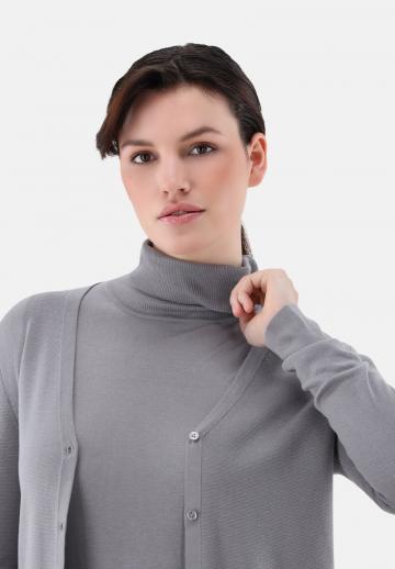 Вязаный жилет