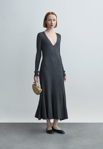 Длинное платье