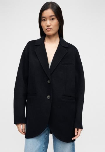 Шерстяное пальто