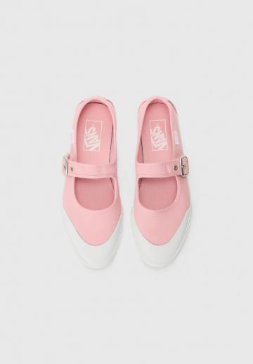 Спортивные балетки