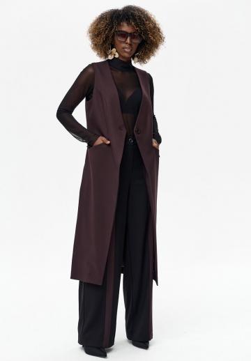 Длинный жилет