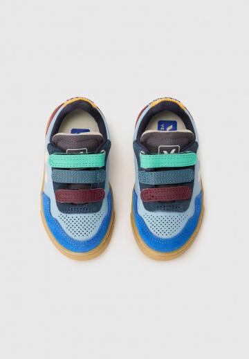 Детская обувь