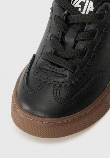 Детская обувь