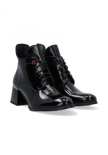 Зимние ботинки