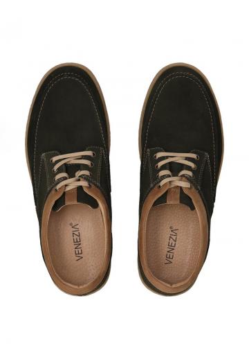 Ботинки на шнуровке