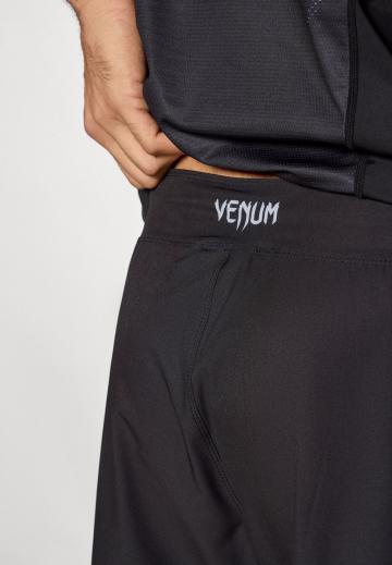 Спортивныве шорты