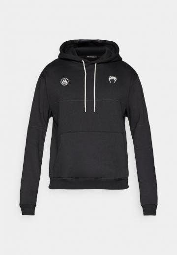 Спортивная кофта