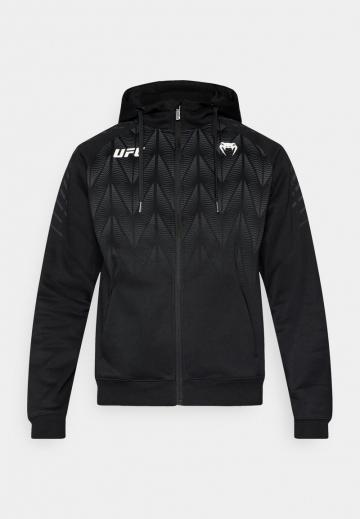 Спортивная кофта