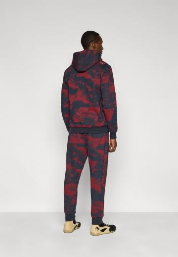 Спортивные штаны