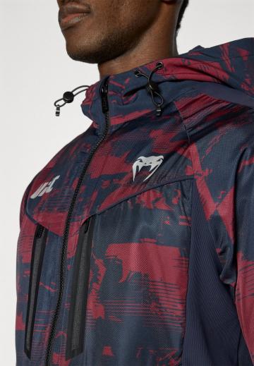 Спортивная куртка