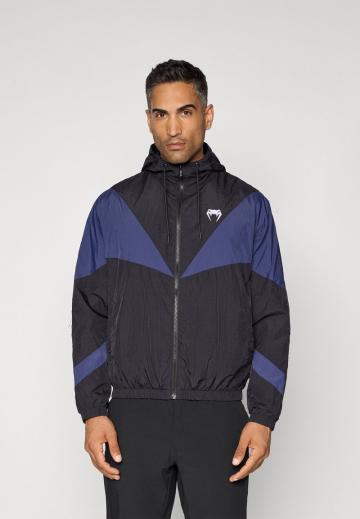 Спортивная куртка