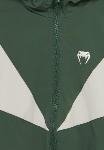 Спортивная куртка