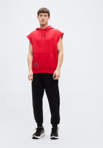 Спортивная кофта