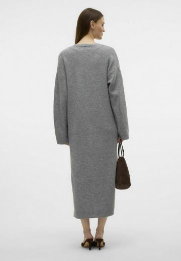 Вязаное платье