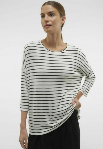 Пуловер с рукавом три четверти