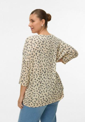 Пуловер с рукавом три четверти