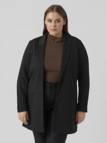 Короткое пальто