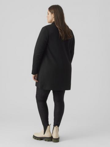 Короткое пальто