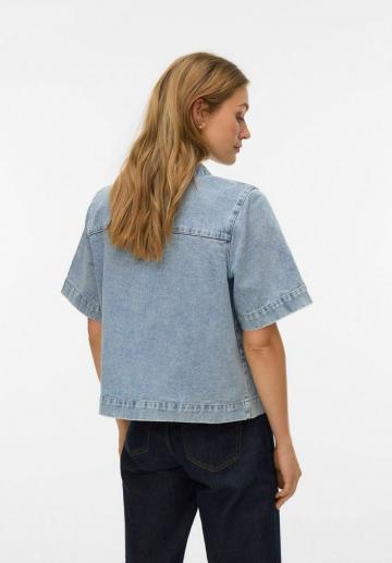 Джинсовая жилетка