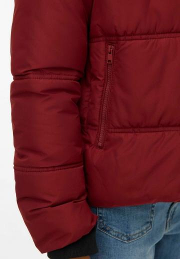 Зимняя куртка