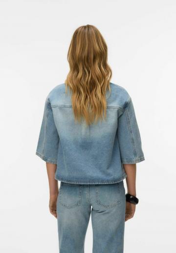 Джинсовая жилетка